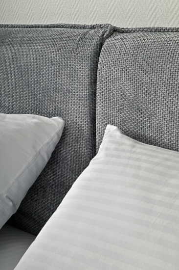 Кровать Сильвия 1,6 Сталь