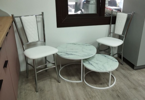 Комплект 2 стула + Кофейный столик