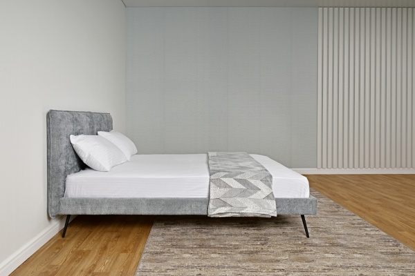 Кровать Сильвия 1,6 Сталь